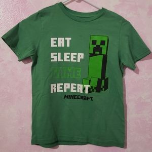🌺 Minecraft T-Shirt